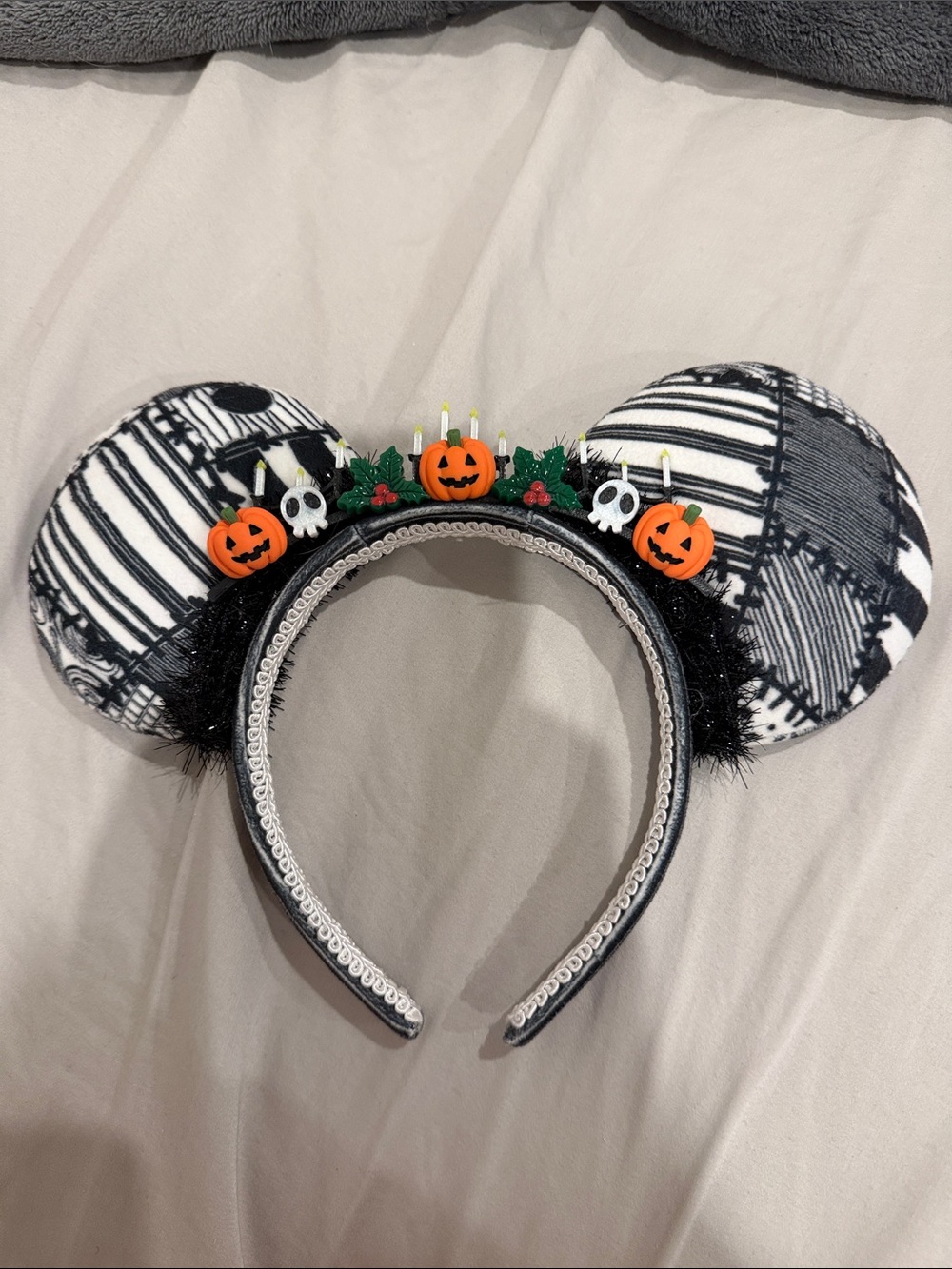 Haunted Mansion Holiday Minnie Ears